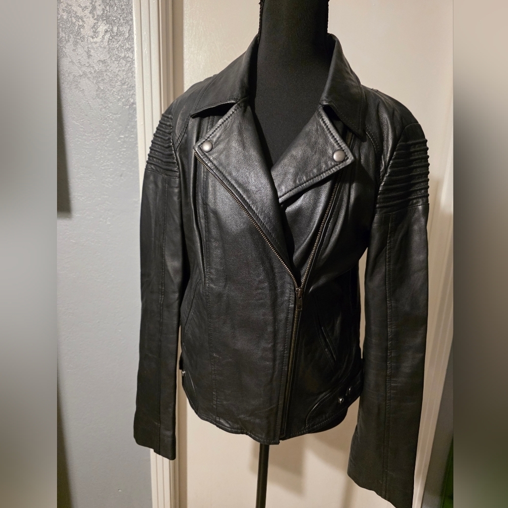 Trouve Black Leather Moto Jacket Size Women's M